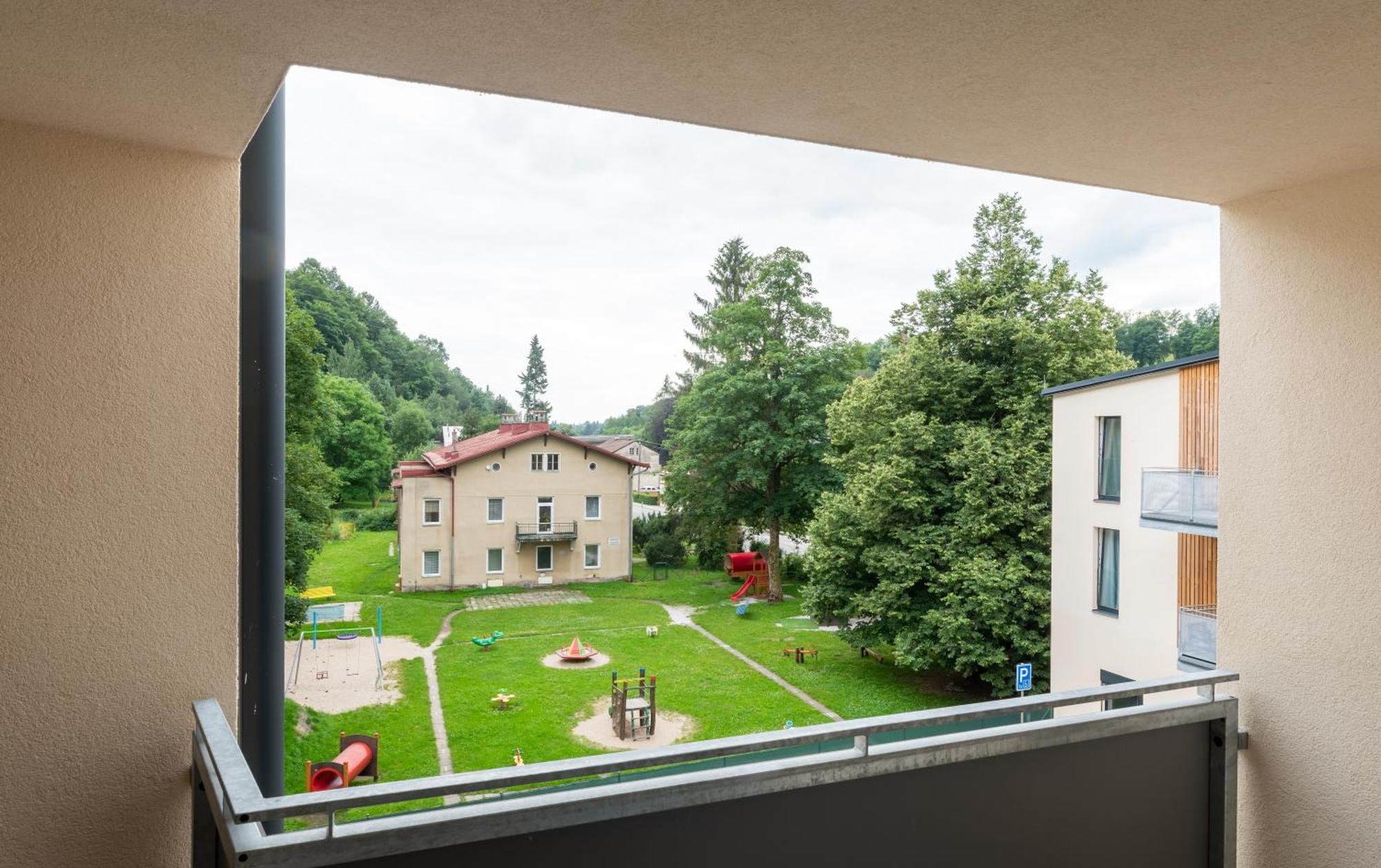 Apartmany Resort Vrchlabí Eksteriør bilde